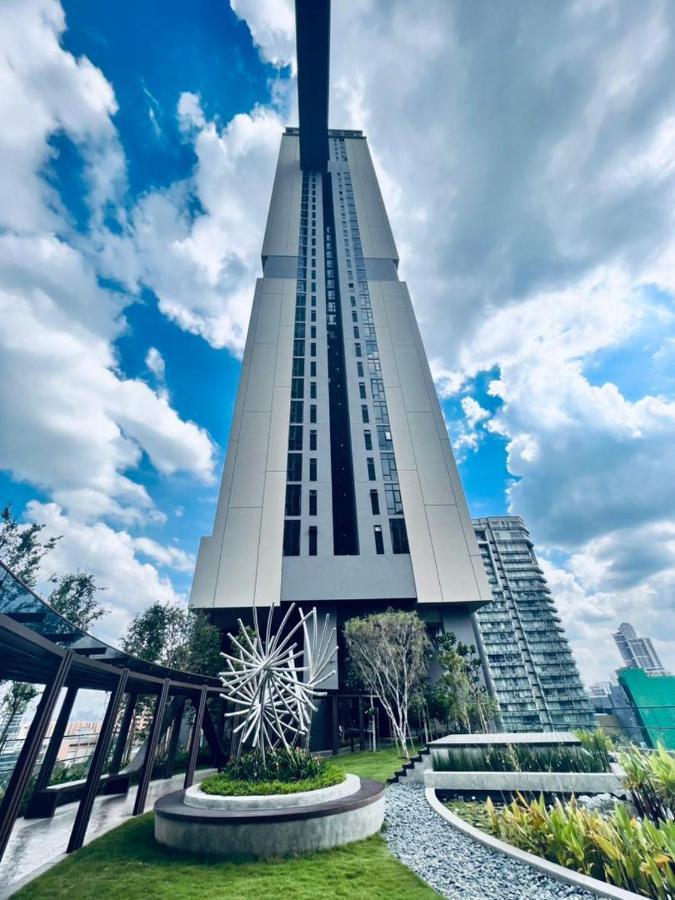 Axon Serviced Suites Kuala Lumpur Esterno foto